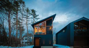 Black Crane Chalet by Hakuba White Fox Company - Image 3