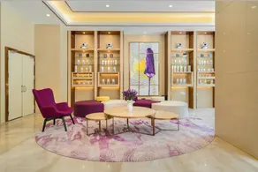 Lavande Hotel (Xingyi Jushan Avenue Malinghe Canyon Shop) - Image 3