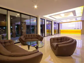 The Rice Hotel - Image 3