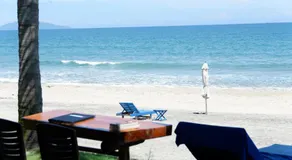 Hidden Beach Bungalow Sea View - Image 3