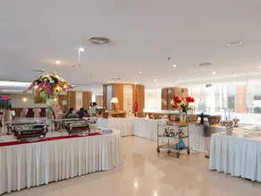 Lam Kinh Hotel - Image 4