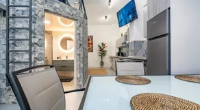 Exquisite studio apartment with an original design - Image 5