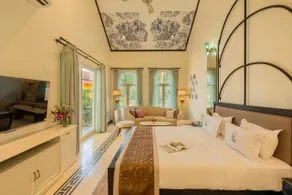 ELIVAAS 4 BHK Villa with Pvt Pool & Jacuzzi-Yashgeet - Image 2