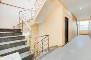 Super Hotel O Karanodai Formerly Sri Vari Rooms - Image 3