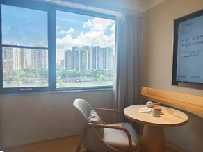 Ji Hotel Haikou Qilou Old Street - Image 4