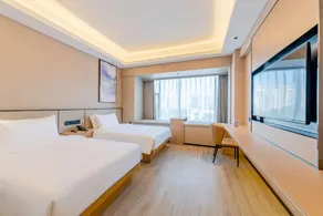 Starway Hotel Zhongshan Tanzhou - Image 2