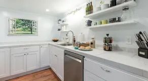 Laurelhurst - Cozy 1 Bedroom Apt Near Children’s Hospital and UW - Image 3