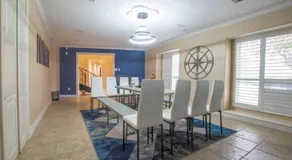 Huge 6 Bedroom with Pool, Spa, 85 Inch TV, Game Room - Image 2
