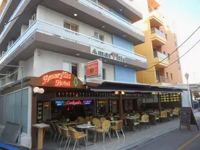 Amaryllis Hotel - Image 5