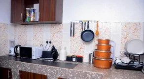 A&F house - Image 2