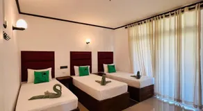 Lemazone Inn - Image 2