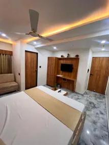 HOTEL SKYLAND CG ROAD - Image 5