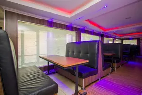 Airport Landing Hotel - Image 3