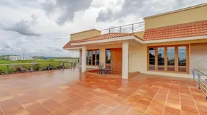 royal stay - Image 2