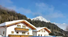 Haus Lowe - Image 5