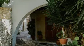 Rustic Elegance in Omodos - Image 5