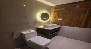 Hotel Ananta Vilas - Image 5