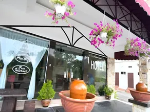 Rose Cottage Hotel Bandar Seri Alam - Image 4