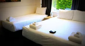 The Commercial Hotel Motel - Image 2