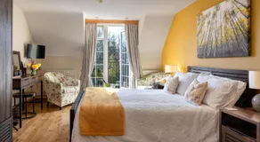 Rossclare Lodge - Image 2