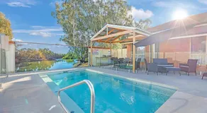 Golden River Motor Inn - Image 2