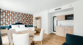 Whitlock16 - Luxury Aparthotel - Montgomery Square - Brussels - Image 2