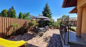 ADA Apartmanház - Image 2