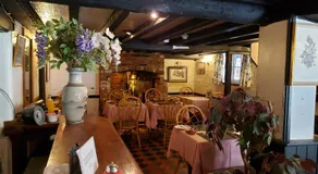 Clifton Hampden B&B - Image 2