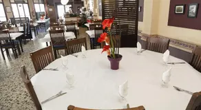 Hostal Fonda Montserrat - Image 2