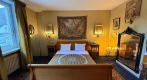 Oranienburg Vintage Hotel - Private Garden Residence - Image 2