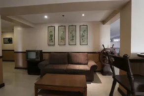 OYO 419 La Scala Residences - Image 4