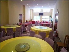 GreenTree Inn Rizhao West Station Suning Plaza - Image 3