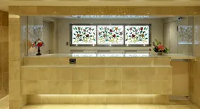 Check in Shijokarasuma - Image 5
