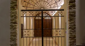 Marie Claire Apartments & Spa - Image 5