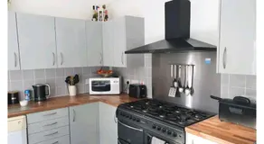 College House - Image 2
