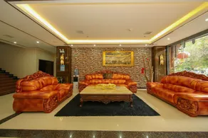 Xingyi Yifeng Hotel - Image 4