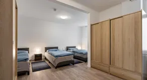 Apartamento 'Ferienwohnung Am Theaterplatz' com Wi-Fi - Image 2