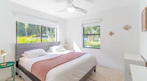 Renovated Apts with Kitchen, Fast WiFi, Smart TV, Roku & Pool Onsite 4 mi to Surfside Beach - Image 2