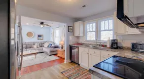 3 Mi to Radford University & River, Charming Home - Image 4