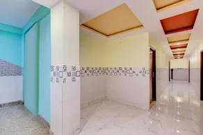 Shri Drona Hotel - Image 5