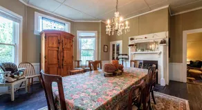 Magnolia House & Gardens B&B - Image 3
