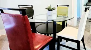 Comfortable two bedroom home - Image 4