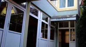 "Rooms G" in the City centre - Image 3