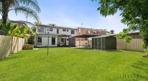 Beautiful Lakeview Retreat, Private Upper Level - Image 4