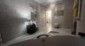 Benk 24H Apartment Nr 1 Perfekt für bis zu 6 Personen - Image 4