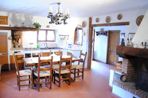 Holiday House- La Magnana Farm - Image 3