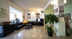 Hotel Marina - Image 3
