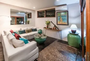 Beautiful 1BR Villa W/ Pool & Cinema Entertainment - Image 4
