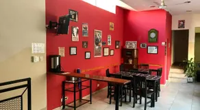 Reina Madre Hostel - Image 5