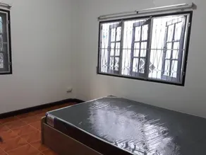 happy home - Image 4